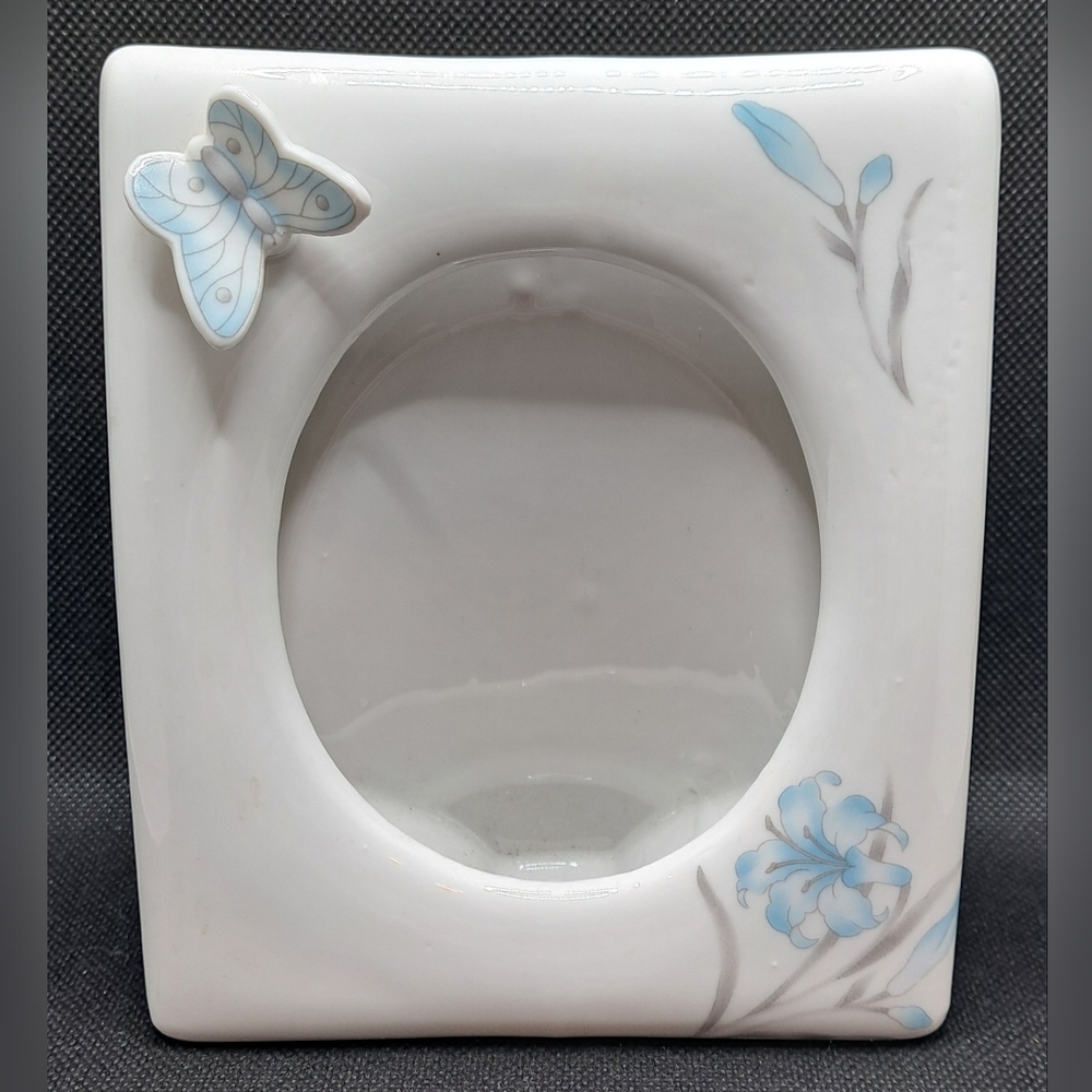 Vintage Interpur Ceramic Porcelain Blue Butterfly 🦋 & Flowers picture frame